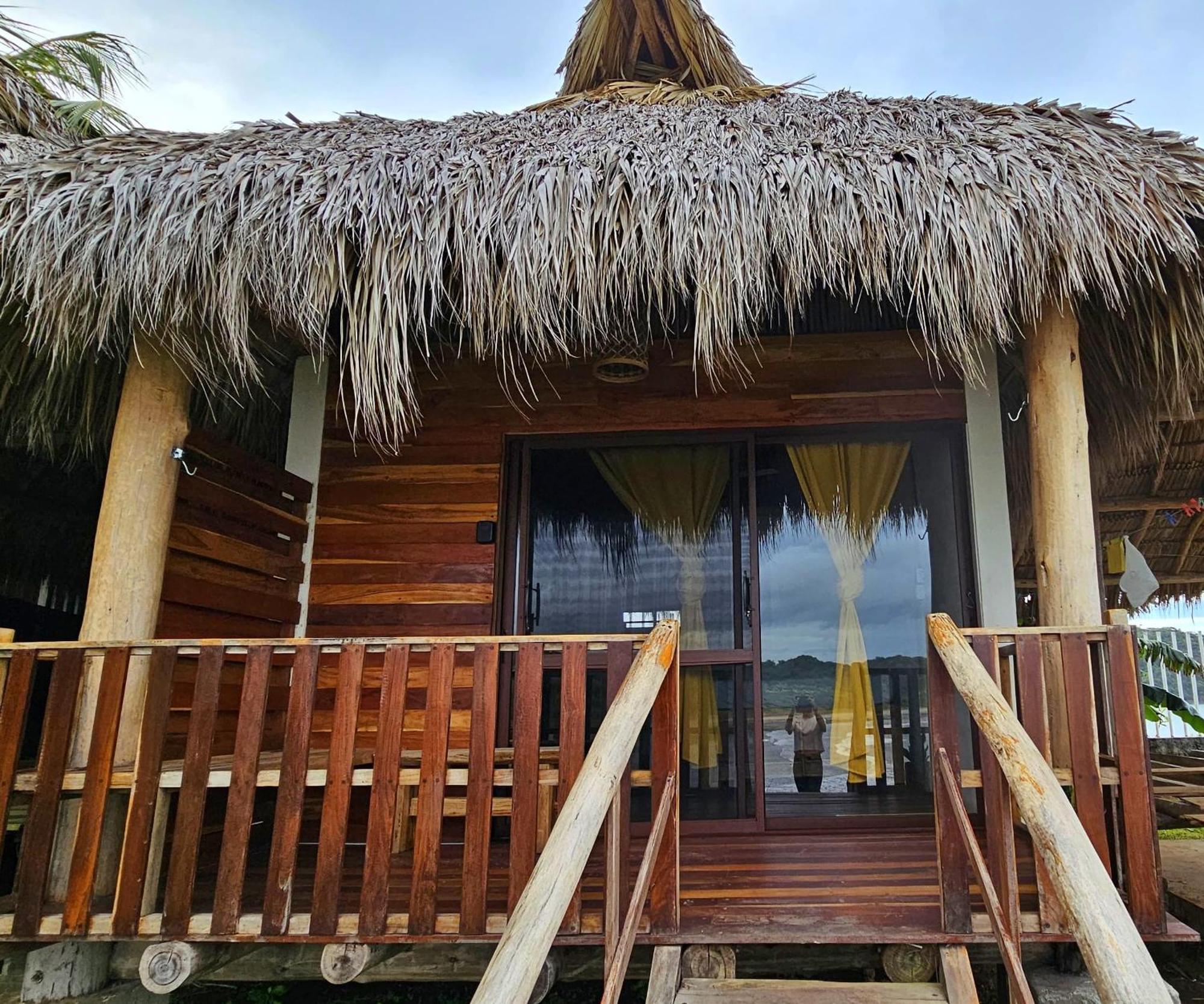 Monkey House Hostel Tola Exterior photo